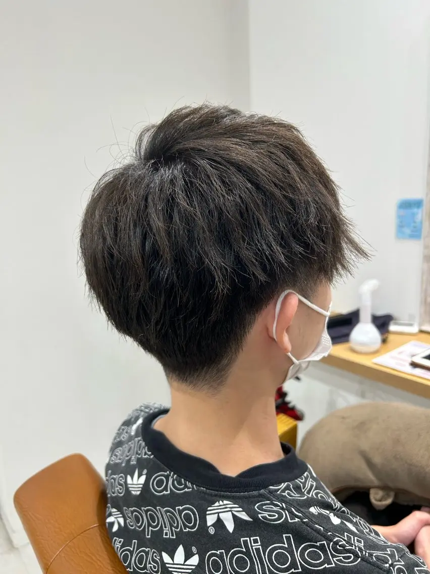 ショート ヘアアレンジ メンズ カット 山﨑 燦人のヘアスタイル