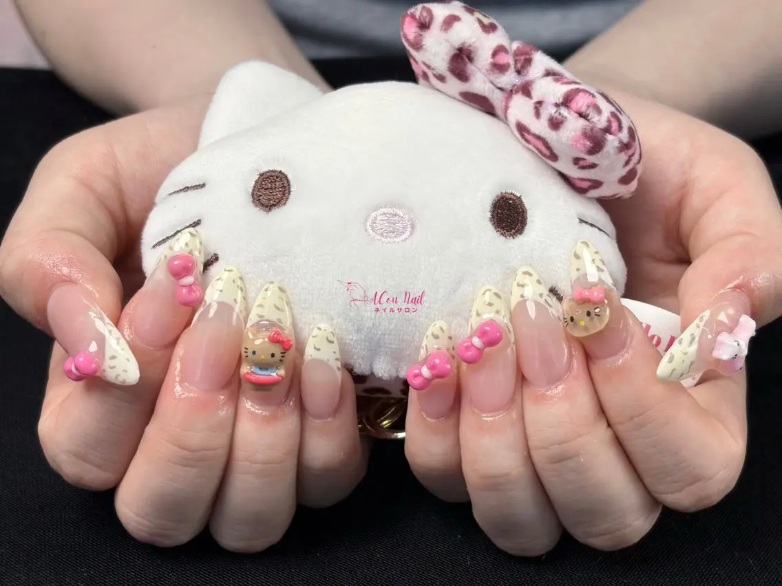 ネイル 桜ネイル 長さ出し フラワーネイル フレンチネイル ジェルネイル ハンドネイル ACon NailSalonのネイルデザイン