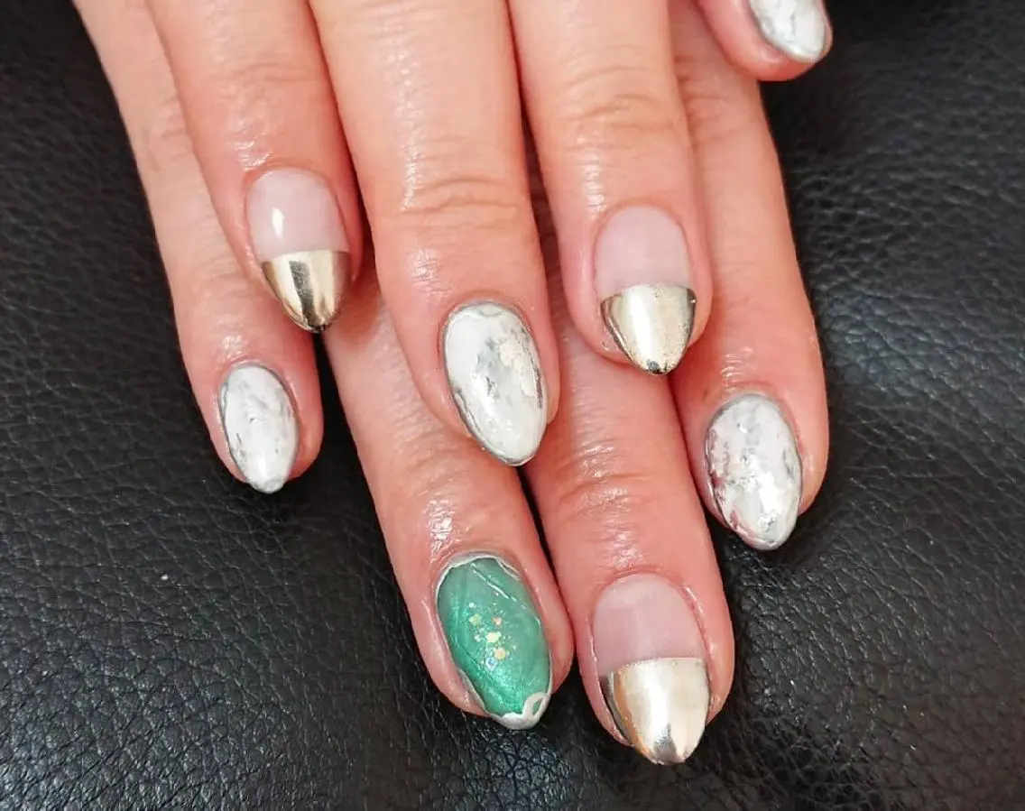 ネイル 大理石ネイル(マーブル) ミラーネイル ハンドネイル Lilith Nailのネイルデザイン