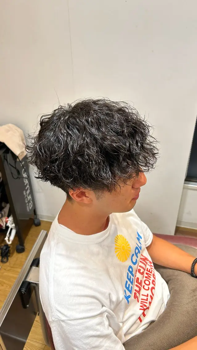 パーマ メンズ メンズパーマ 波巻きパーマ スパイラルパーマ Lenahc かめのヘアスタイル