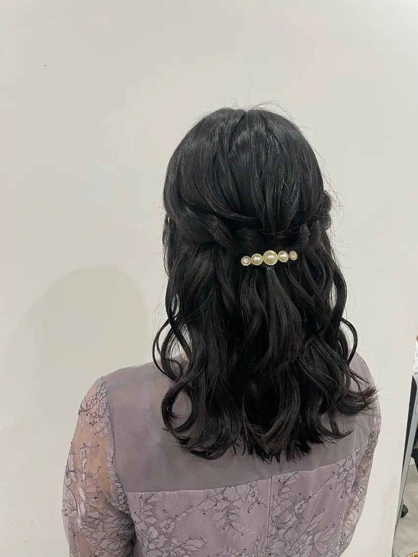 ヘアアレンジ ニシザカ マナのヘアスタイル