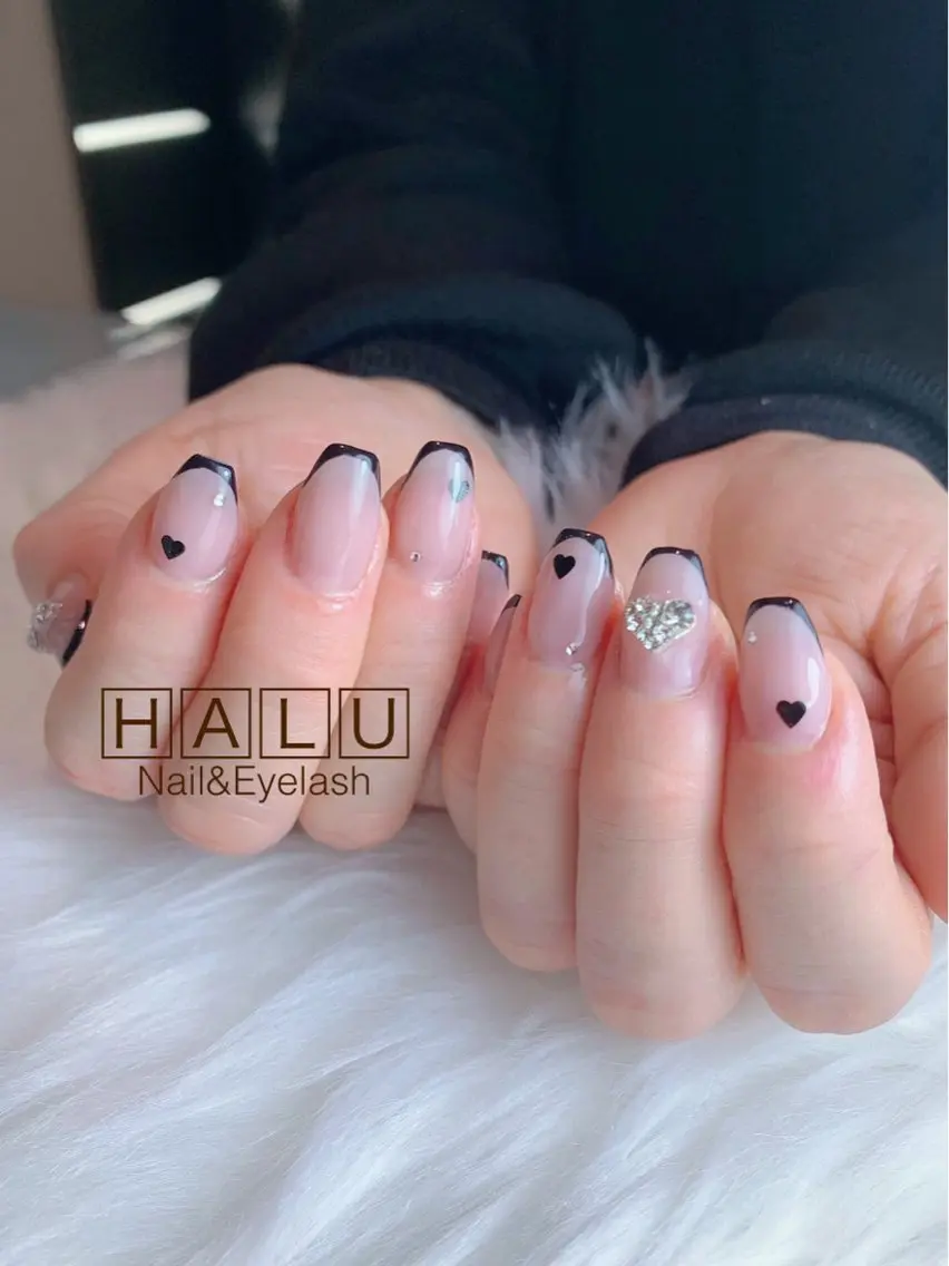 ネイル フレンチネイル バレンタイン HALU ハルのネイルデザイン