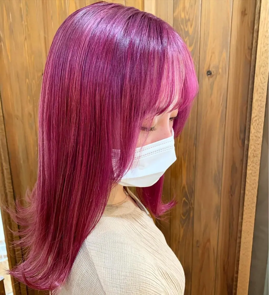 セミロング カラー 藤田 衣子のヘアスタイル