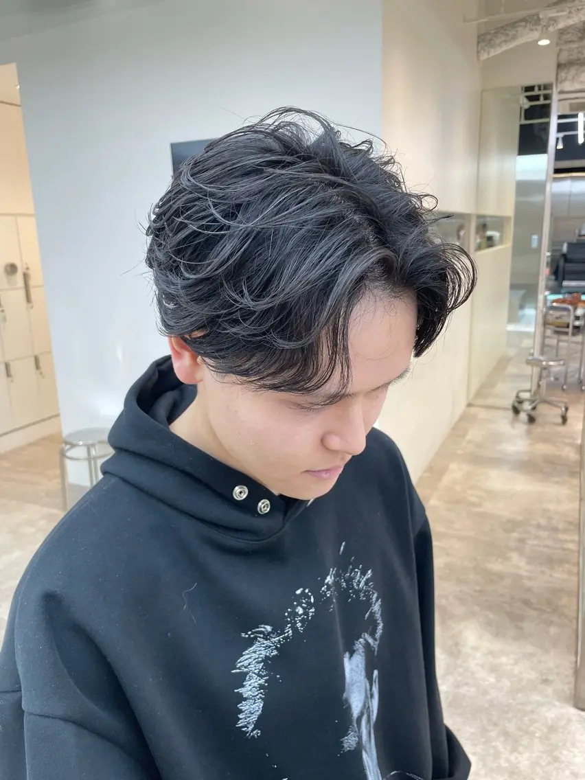 パーマ メンズ フェザーパーマ メンズパーマ カット パーマ 神山 哲のヘアスタイル