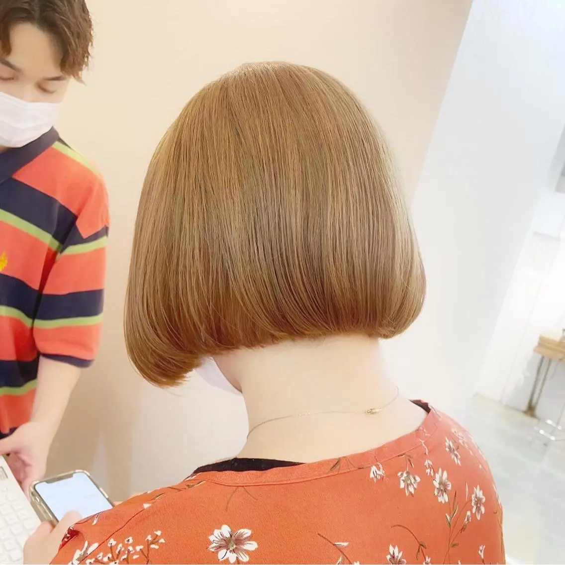 ショート カラー ショートレイヤー 丸みショート グラデーションカラー くびれヘア くせ毛 カット ヘアカラー トリートメント 👑銀座ショート/ 絶壁補正/金子涼👑のヘアスタイル