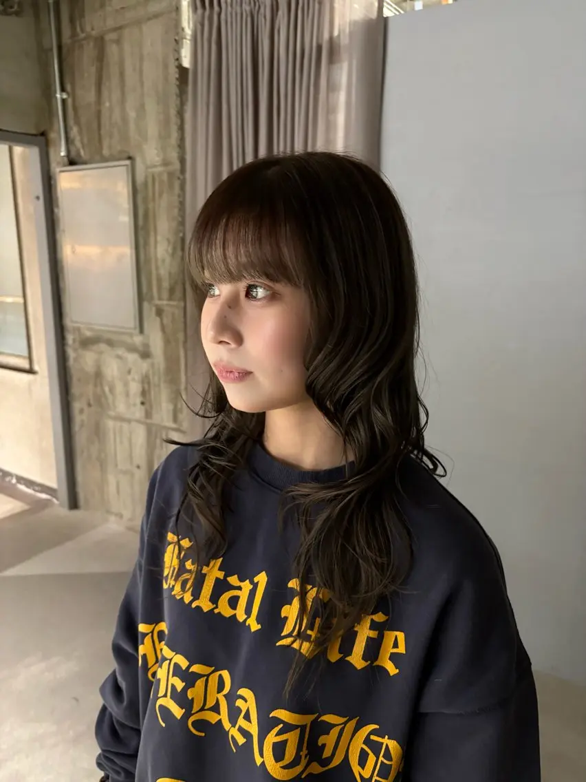カラー ヘアカラー 谷口 萌瑛のヘアスタイル
