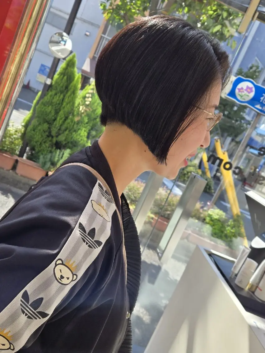 ショート ボブ カット トリートメント 遠藤 史秋のヘアスタイル