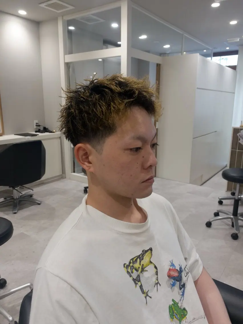 パーマ 間城 樹里のヘアスタイル