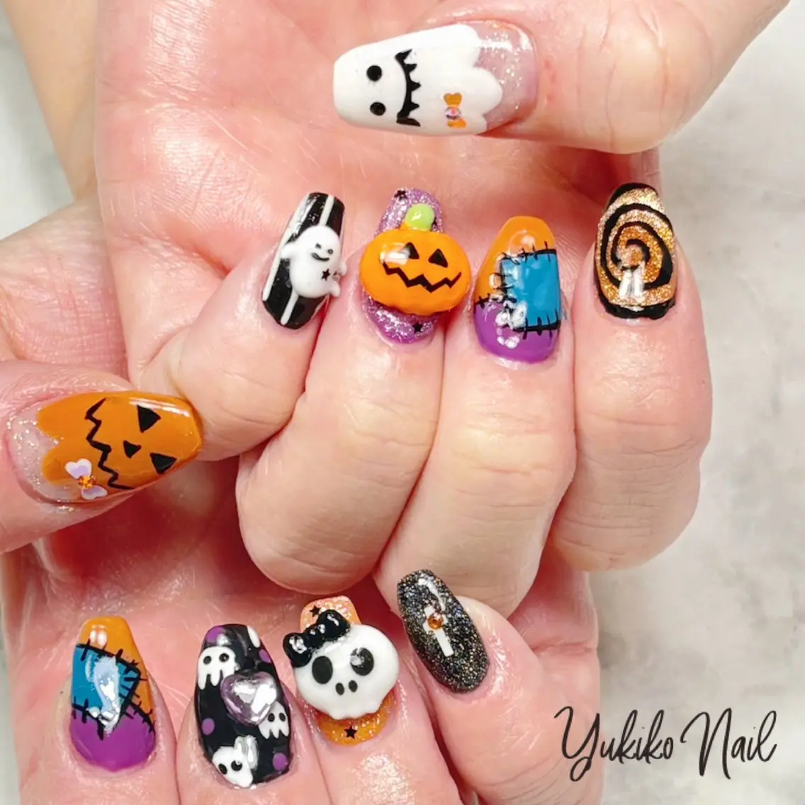 ネイル ハロウィン 冬ネイル クリスマス ハンドネイル ユキコ ネイルのネイルデザイン