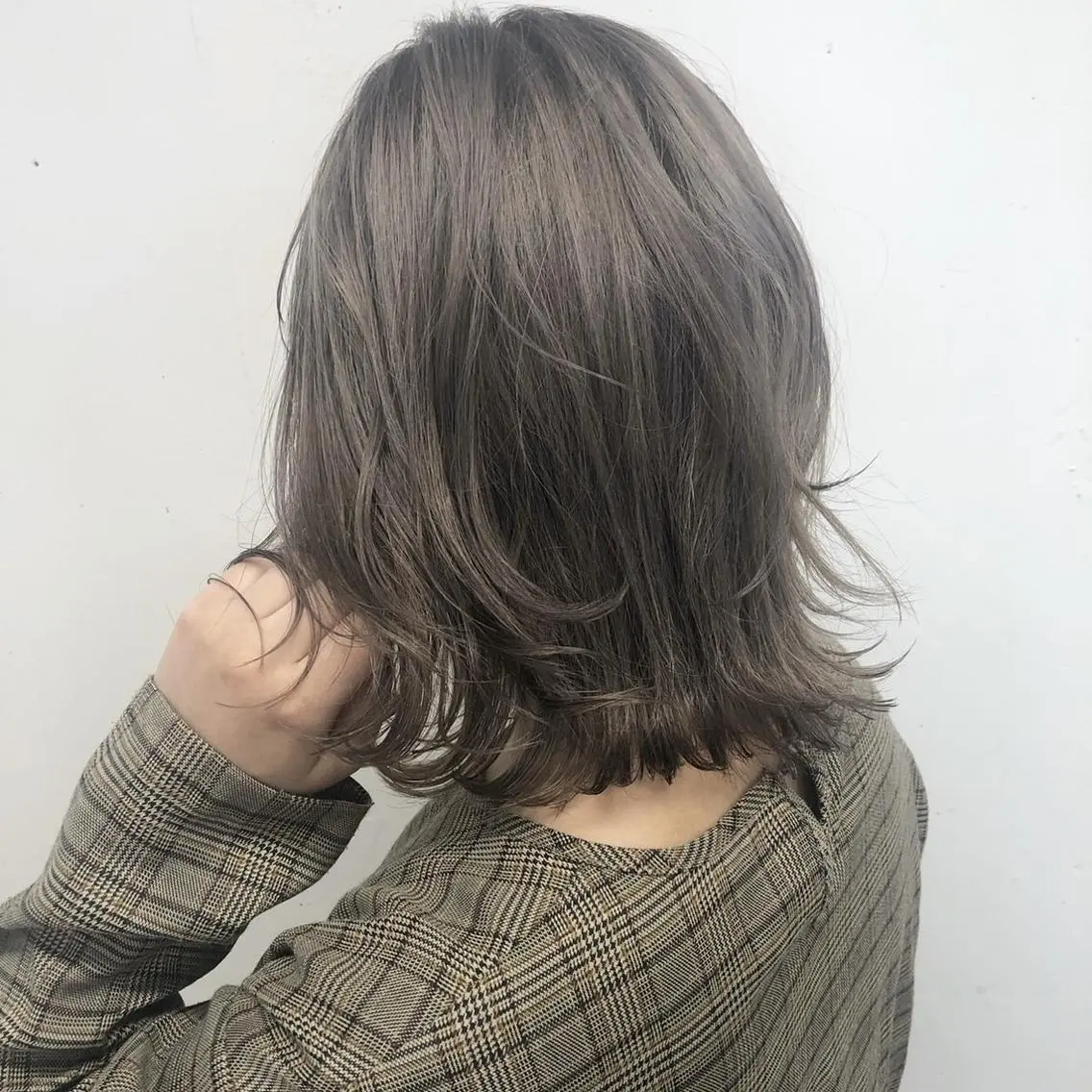 デザインカット+透明感アディクシーカラー全体 ¥3500の写真