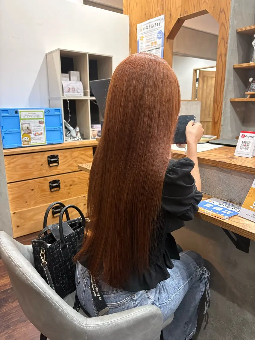 ロング カラー オレンジ ピンクカラー ヘアカラー ルプラボウ/豊川 篠島 みなみのヘアスタイル