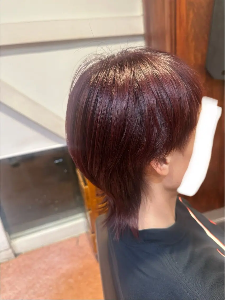 カラー 保坂 彩月のヘアスタイル