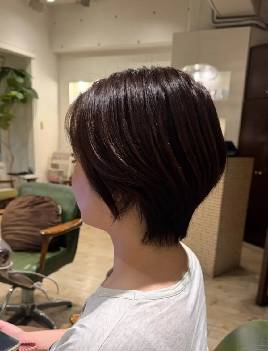 ⭐️ミディアム～ショート限定⭐️レディースカット💇‍♀️（3センチ以上カットする方）【シャンプーブロー込み】の写真