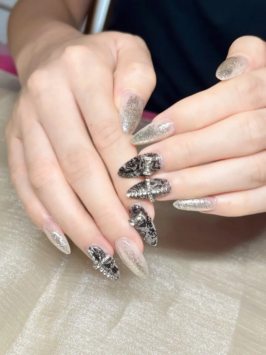 ネイル LUKA NAILのネイルデザイン