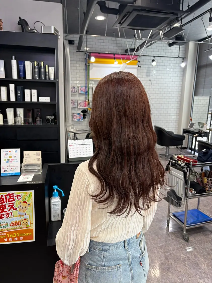 ロング カラー カット ヘアカラー 友滝 真菜美のヘアスタイル