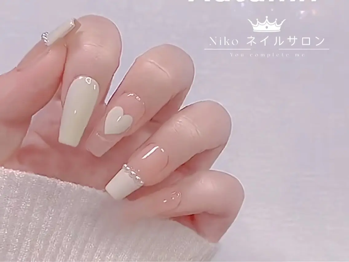 ネイル 長さ出し フットネイル ジェルネイル 韓国ネイル マグネットネイル ハンドネイル More Glam 高田馬場店のネイルデザイン