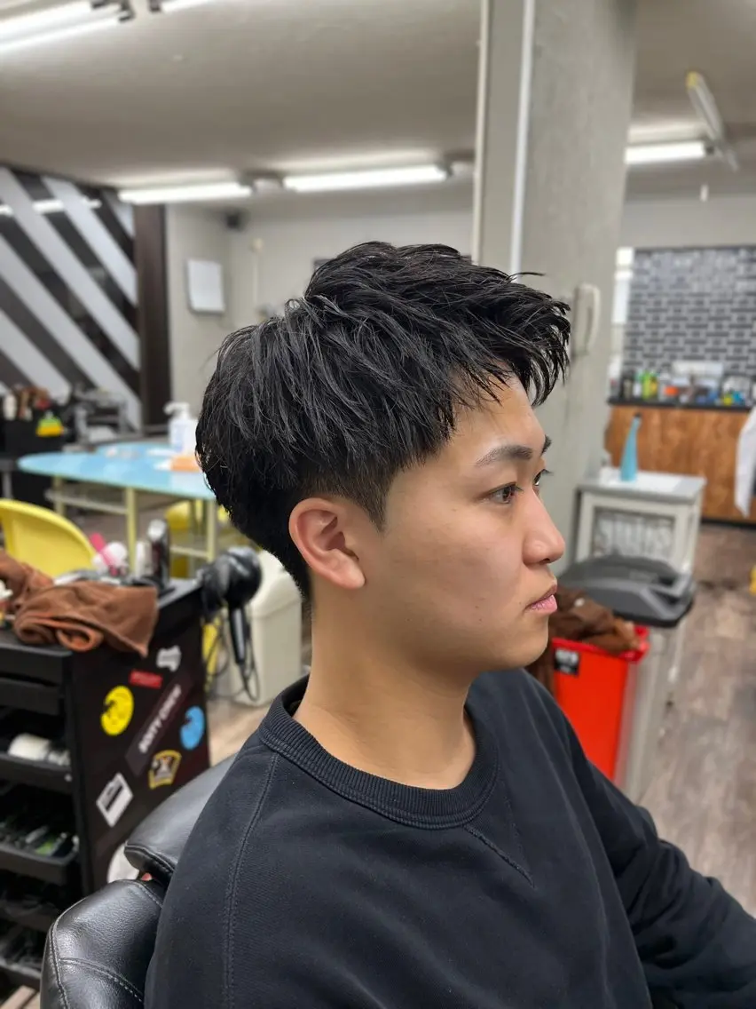 ショート メンズ スパイキーショート ツーブロック ショートヘア カット 橋本 拳史郎のヘアスタイル