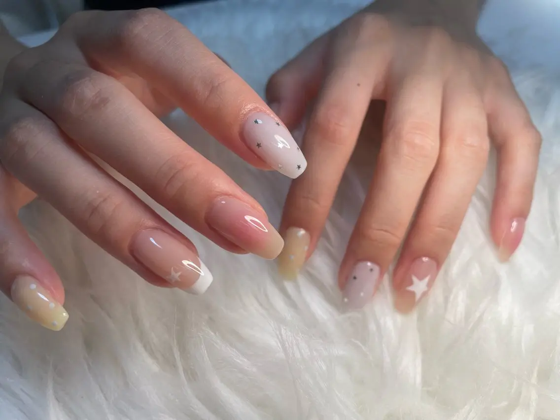 ネイル ハンドネイル LUNA NAIL ayuのネイルデザイン