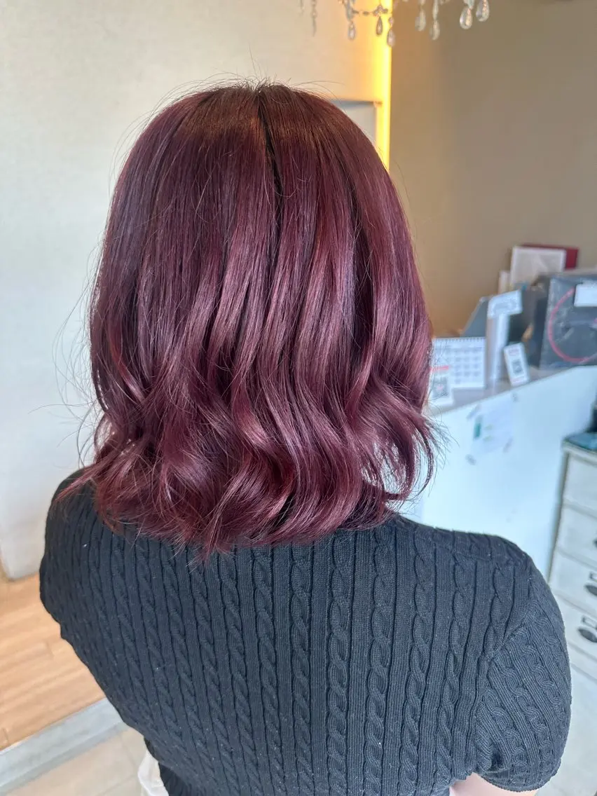 ミディアム パープルカラー ツヤ髪質改善 💜れいな💜のヘアスタイル