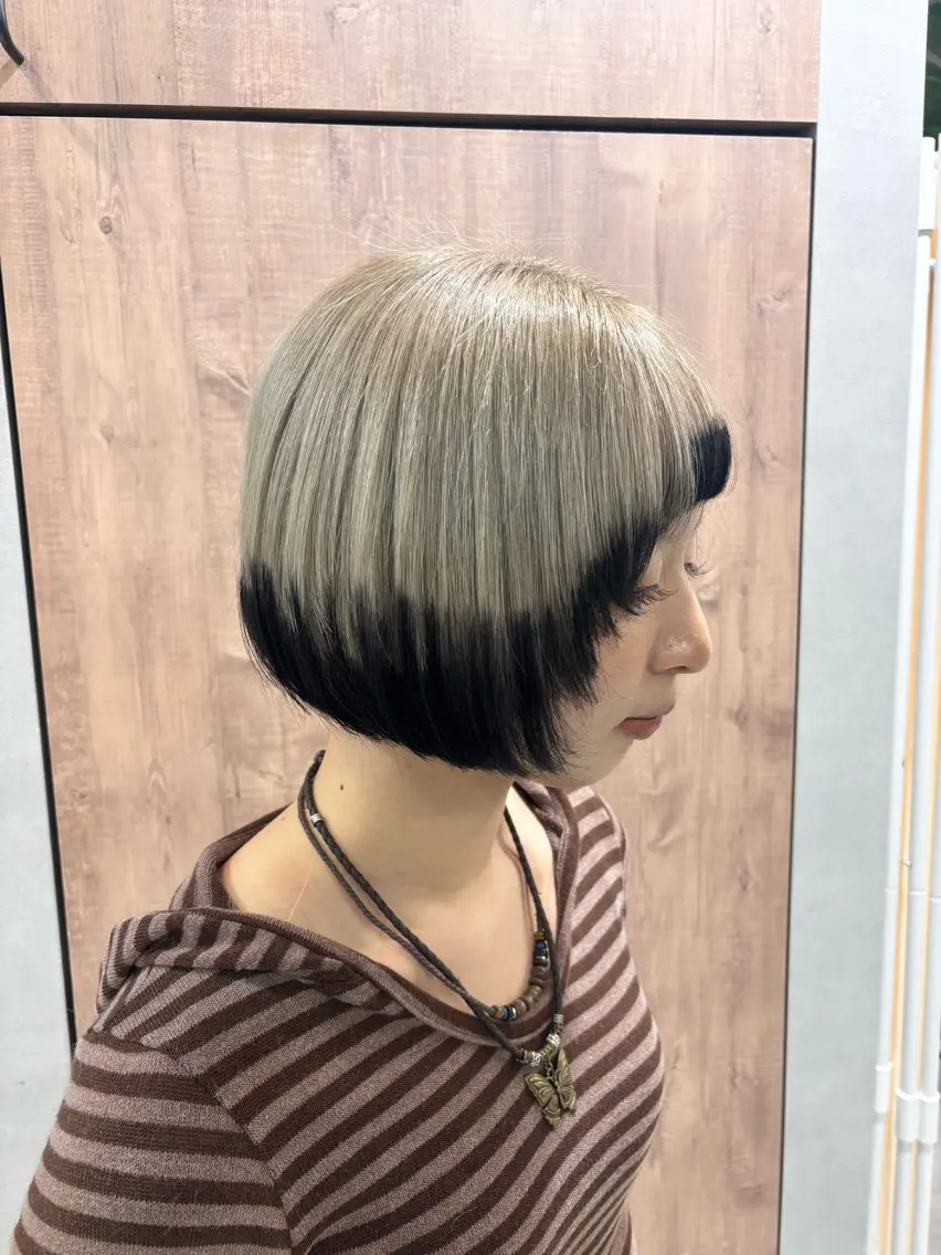 ショート カラー 黒髪 ‪🔆‬ハイトーン ‪🔆‬AYAKAのヘアスタイル