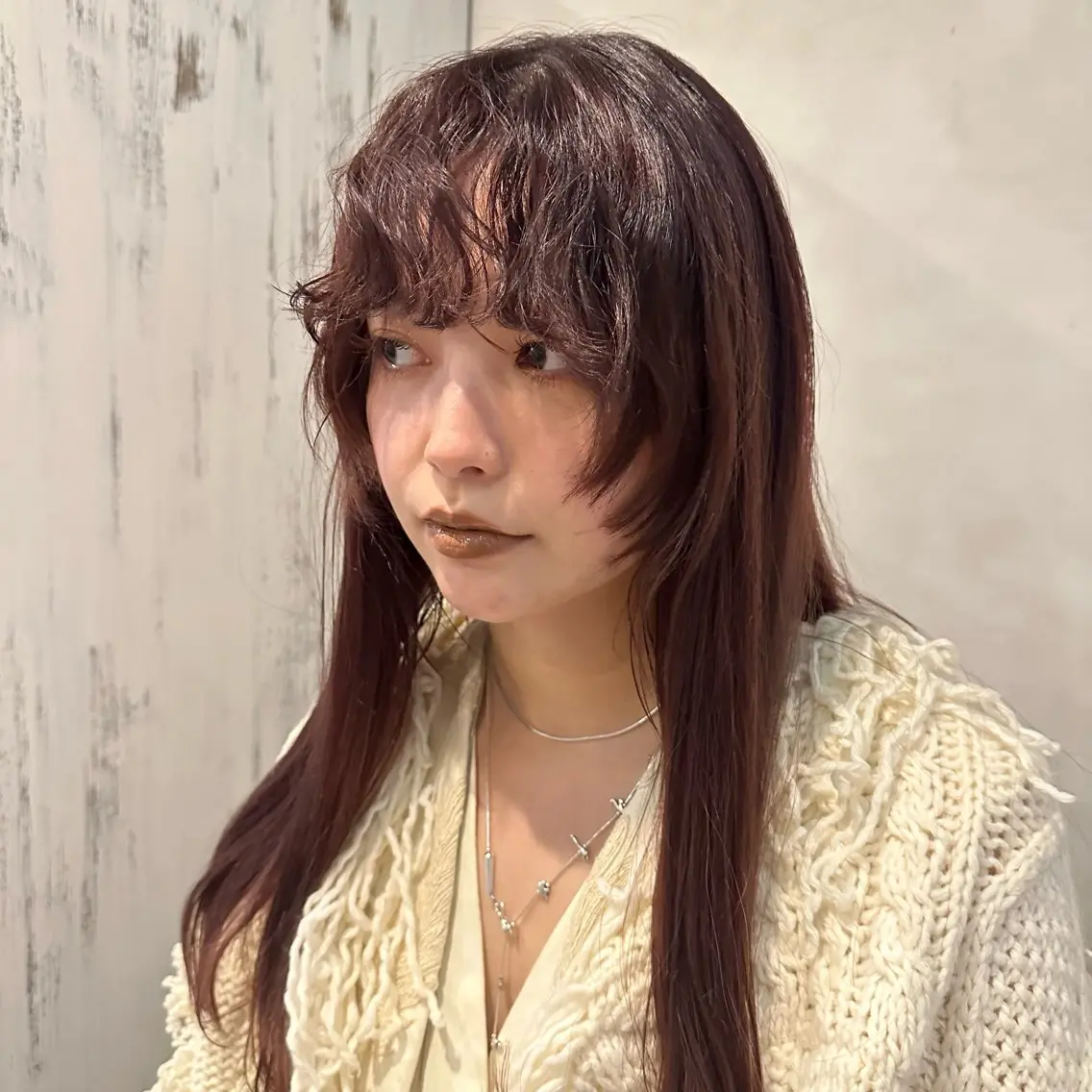 ロング パーマ 顔周りカット Yuki☺︎パーマ レイヤーカットのヘアスタイル