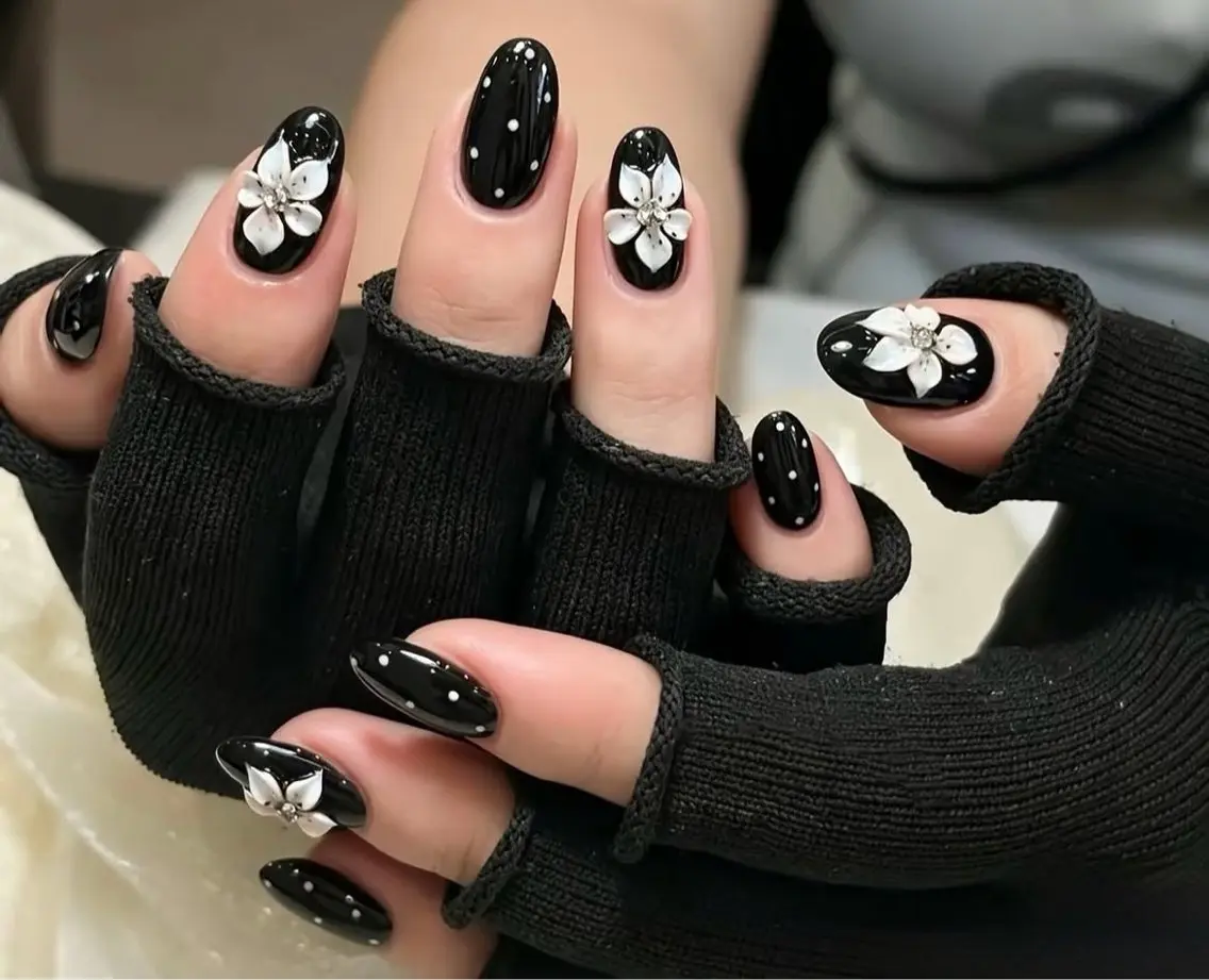 ネイル Hello Nailのネイルデザイン