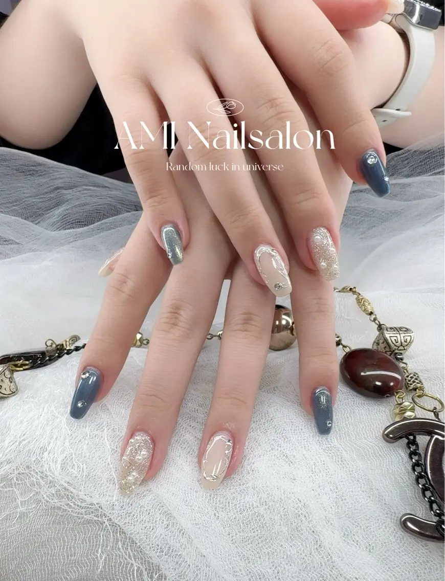 ミディアム ハンドネイル AMI Nailsalonのネイルデザイン