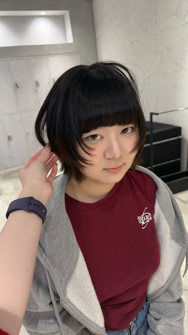 ショート ショートヘア あんな🦋レイヤー カット/透明感カラーのヘアスタイル