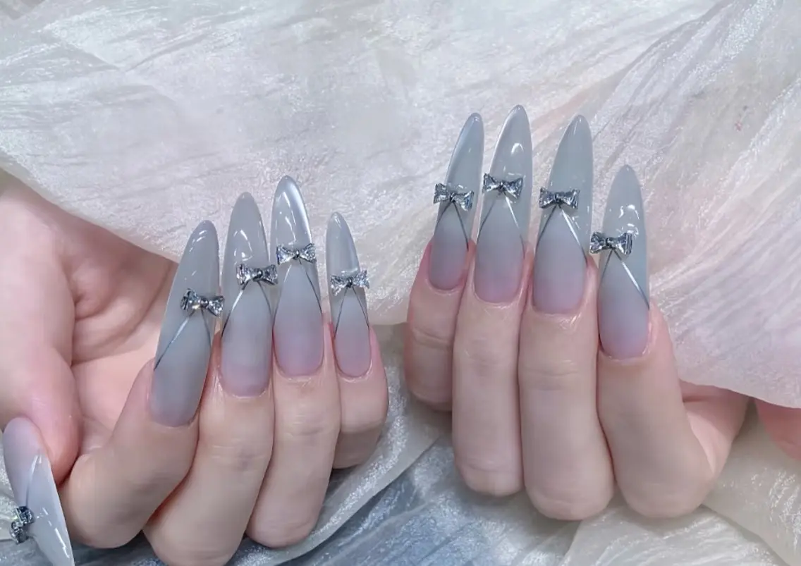 ネイル ハンドネイル ハンドケア 🍑 momo_nailのネイルデザイン