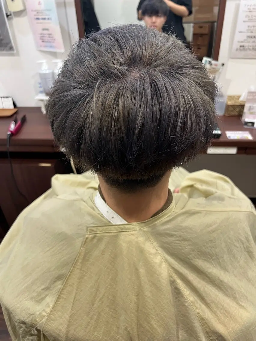 カラー メンズ TELA HAIR 店長 塩田のヘアスタイル