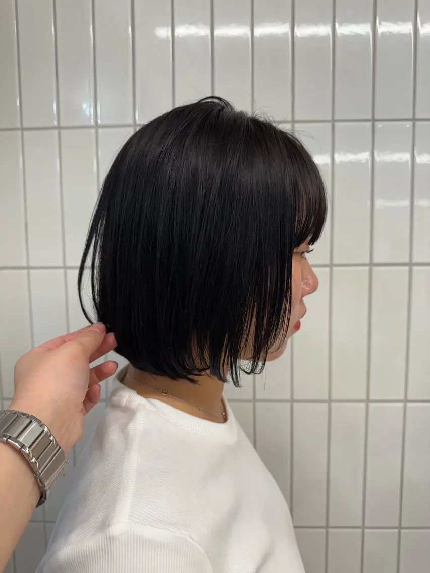 【就活生限定🙌🏻👀】黒染めカラー🖤✨+クイックトリートメント付き🧴🫧の写真