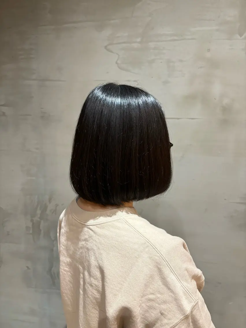 ショート ボブ 外ハネヘア atelier JD yuinaのヘアスタイル