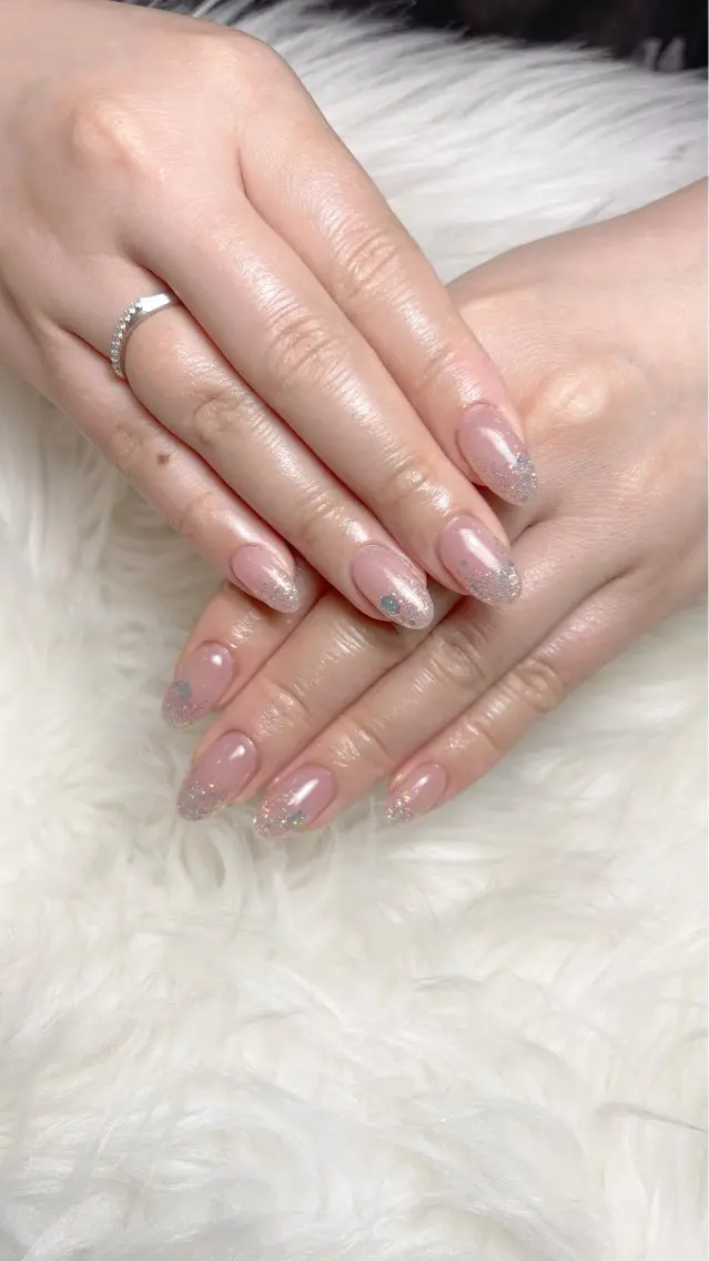 ネイル グラデーション ラメ(グリッター) ラメグラデーション ハンドネイル nail care salon -&-のネイルデザイン