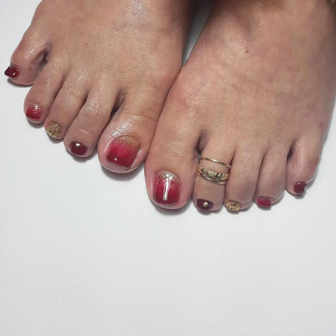 ネイル ボルドー グラデーション 冬ネイル クリスマス owlnail /持込みデザイン専門のネイルデザイン