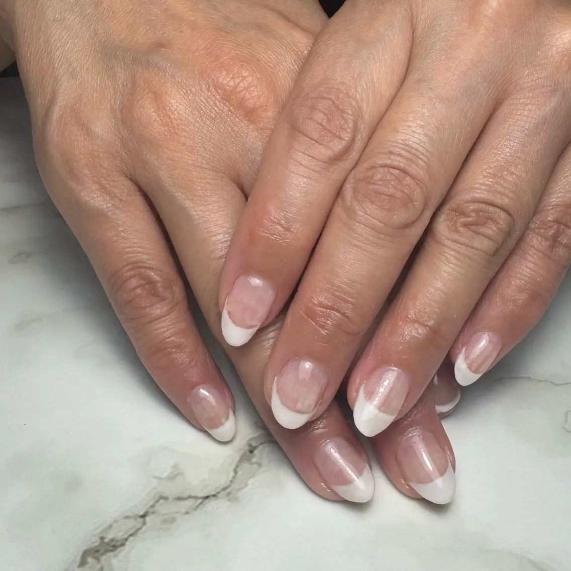 ネイル ハンドネイル . Miaのネイルデザイン