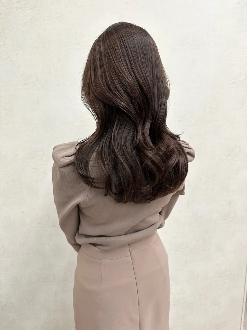 ロング rio￤ブラウン￤暗 髪￤縮毛矯正🌙のヘアスタイル