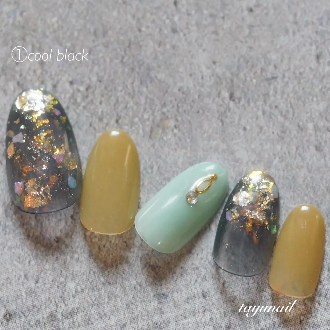 ネイル アートネイル ブルー フットネイル ジェルネイル キラキラネイル ネイルサロン 【たゆnail】のネイルデザイン