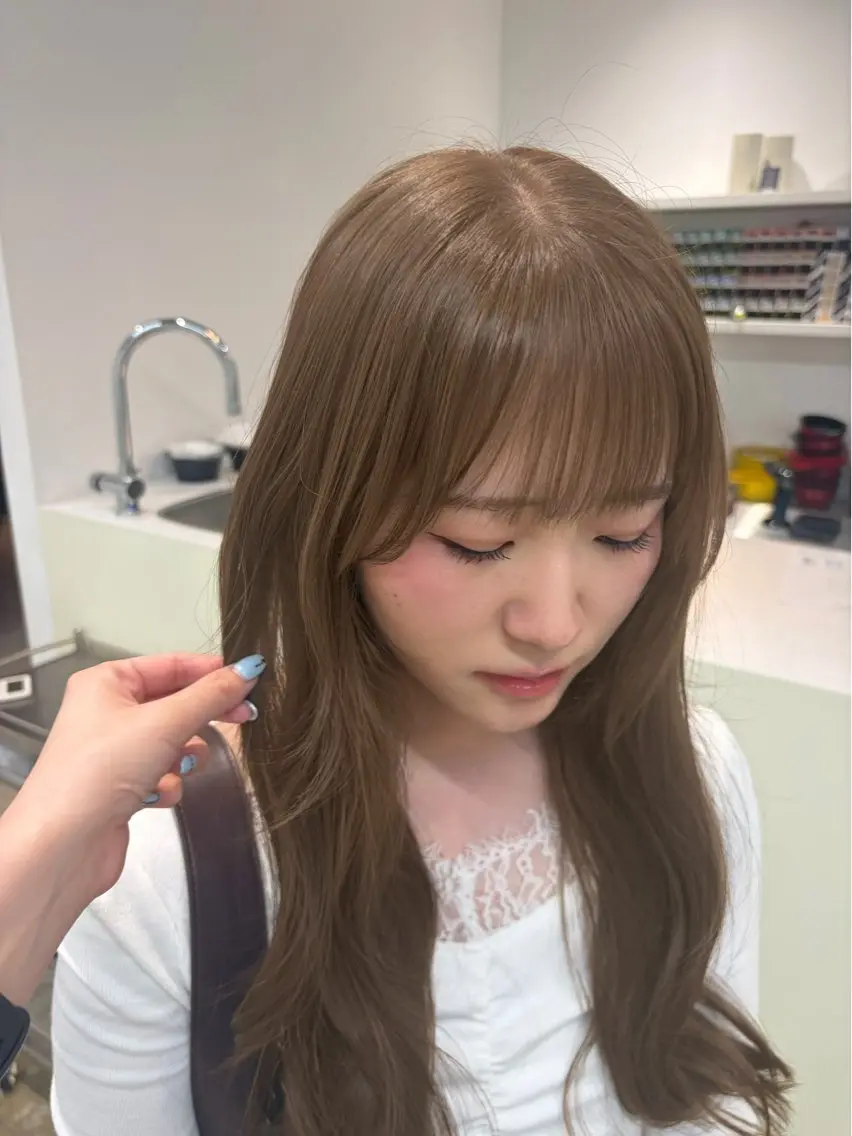 ロング ヘアカラー mihane fit hueのヘアスタイル