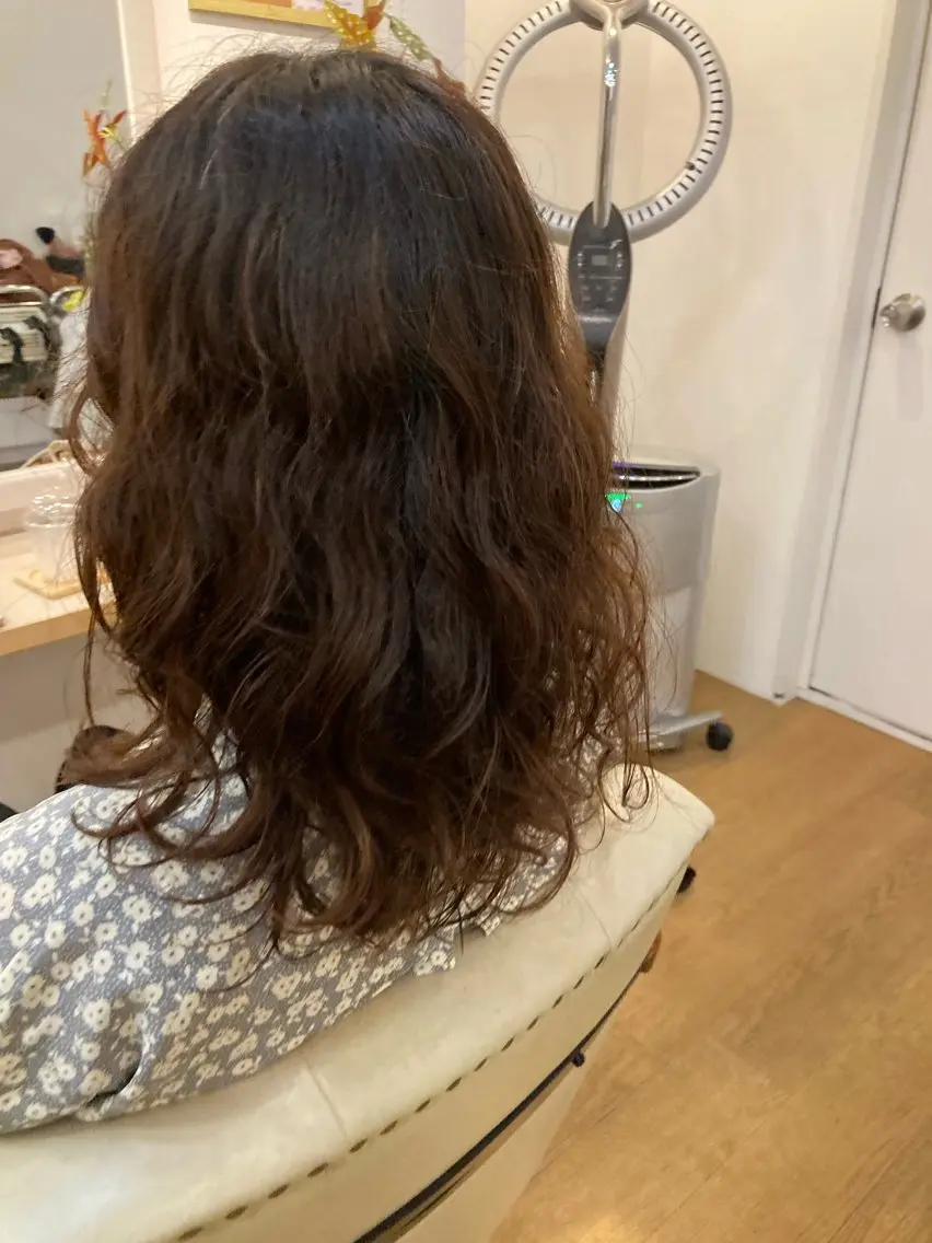 セミロング パーマ セミロングパーマ カット パーマ 宜保 享典のヘアスタイル