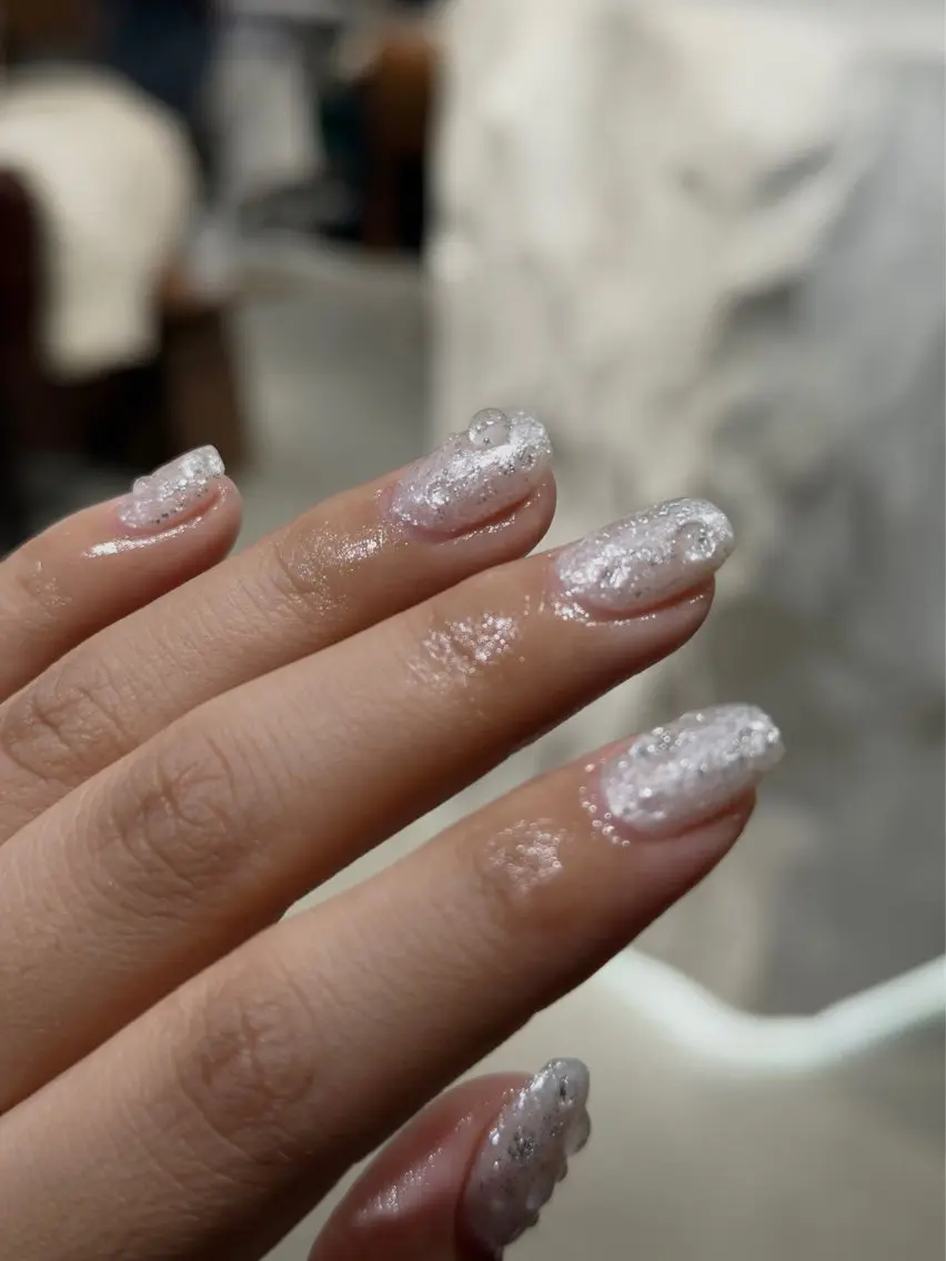ネイル フラッシュネイル ラメ(グリッター) マットネイル ぷっくりネイル シルバー ハンドネイル momoka ネイル/ 青山のネイルデザイン