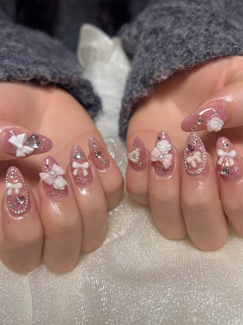 ミディアム ハンドネイル mer natsumiのネイルデザイン