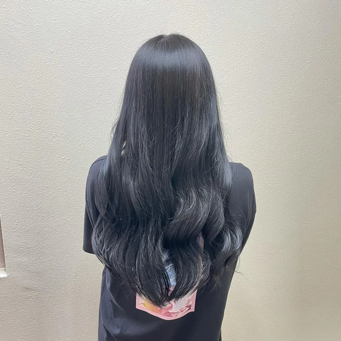 ミディアム カラー パーマ ヘアアレンジ メンズ キッズ ネイル マツエク・マツパ メンズバレイヤージュ メンズブリーチ メンズハイライト メンズインナーカラー メンズ韓国風 ヘアカラー トリートメント 切りっぱなしヘアボブ ミディアムヘアRYOのヘアスタイル