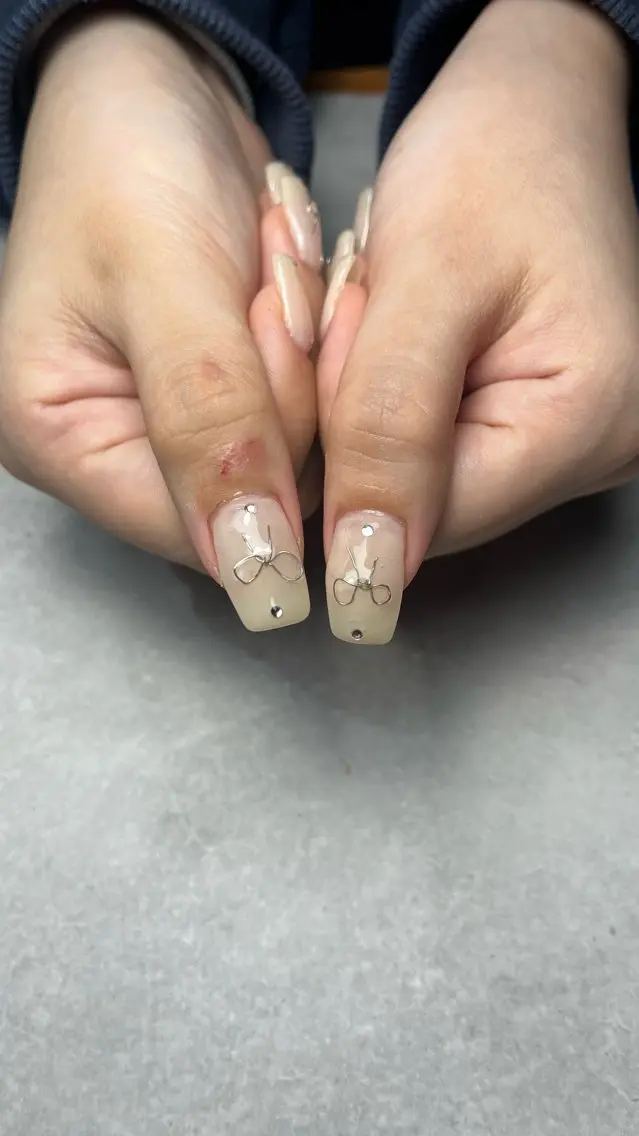 ネイル 🤎Two ERI🤎のネイルデザイン