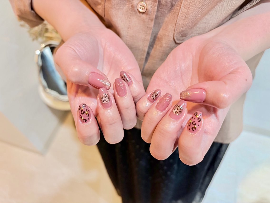 ネイル ハンドネイル フットネイル LiTA.はません Hiraokaのネイルデザイン
