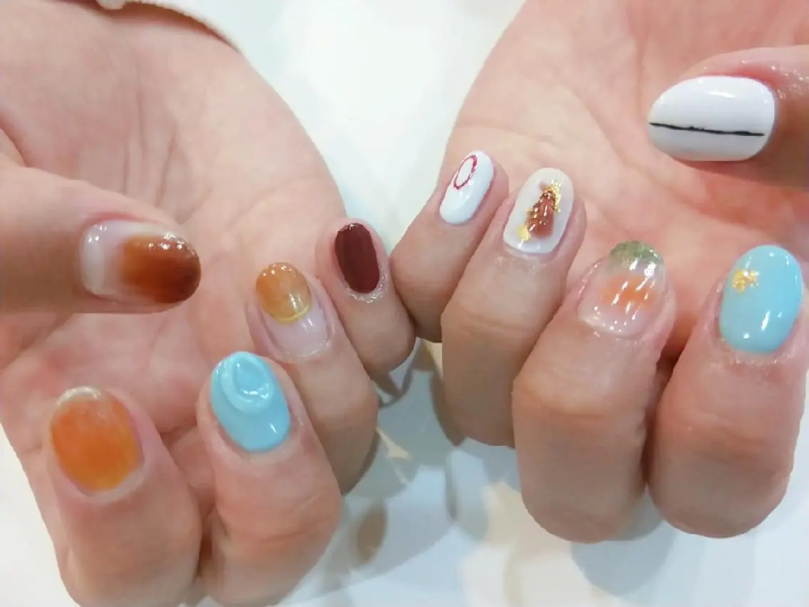ネイル ハンドネイル ハンドケア はばすみれ🎀ﾈｲﾙ 光ﾌｪｲｼｬﾙ ﾍｱのネイルデザイン