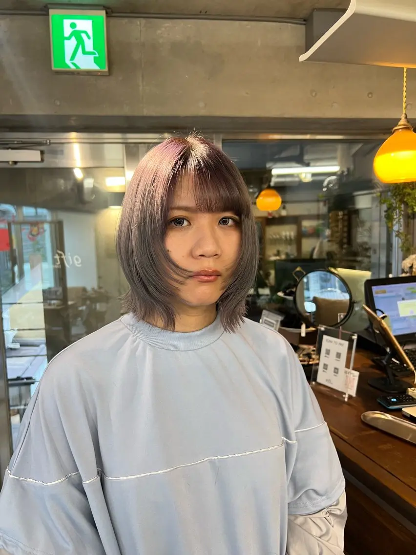 ショート ボブレイヤー ボブ レイヤーカット カット 土田かほ/本日🈳 透明感カラー🍃のヘアスタイル