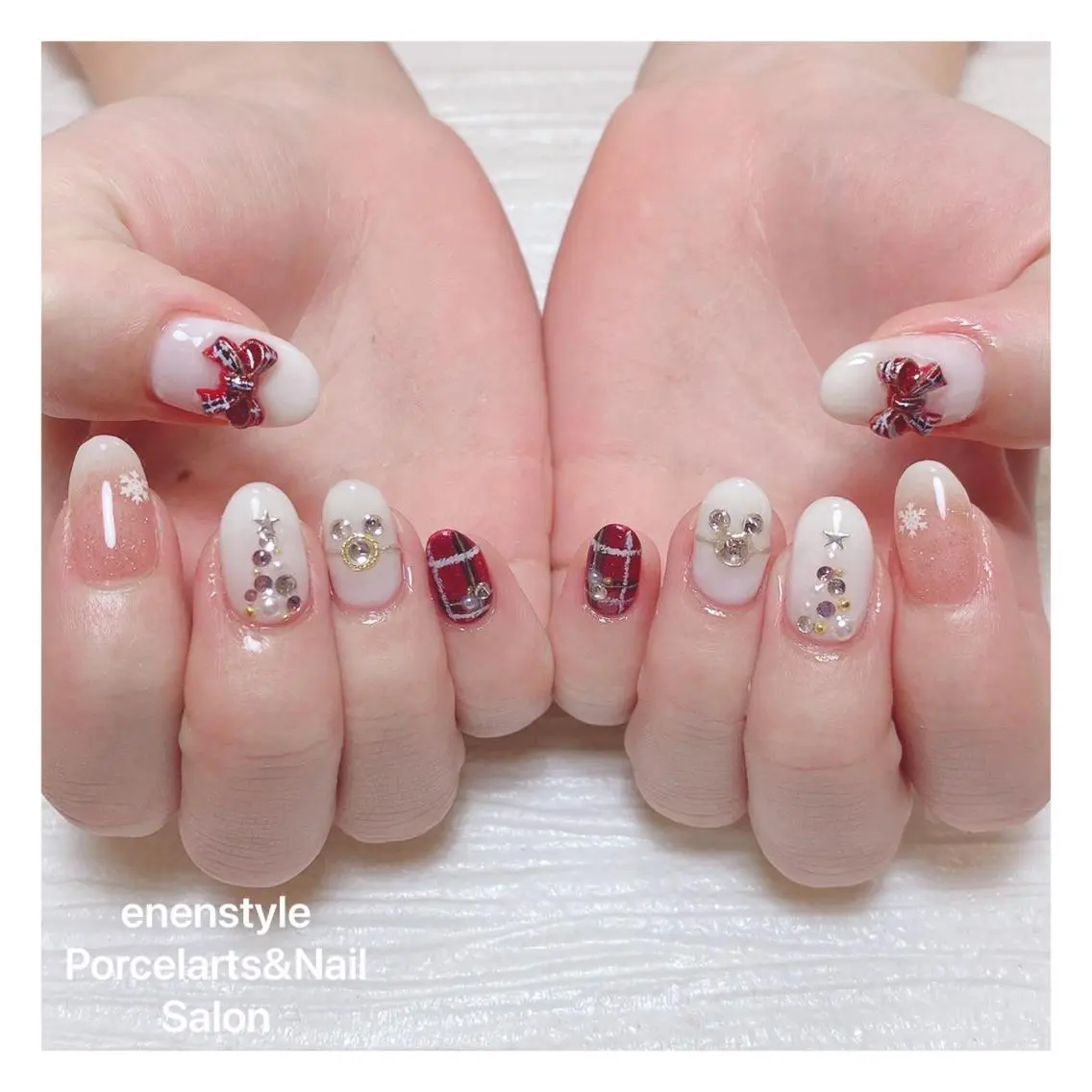ミディアム ネイル 🐾enen style 🐾のネイルデザイン