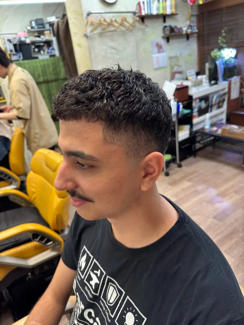 ショート メンズ フェードカット 刈り上げ カンタ/メンズカット /フェード/新宿のヘアスタイル