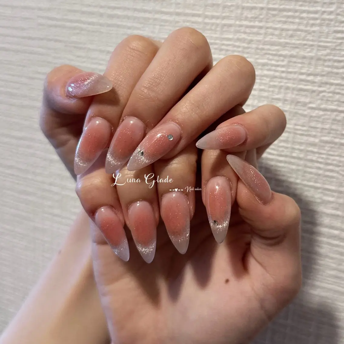 ネイル ハンドネイル Luna Gladeのネイルデザイン