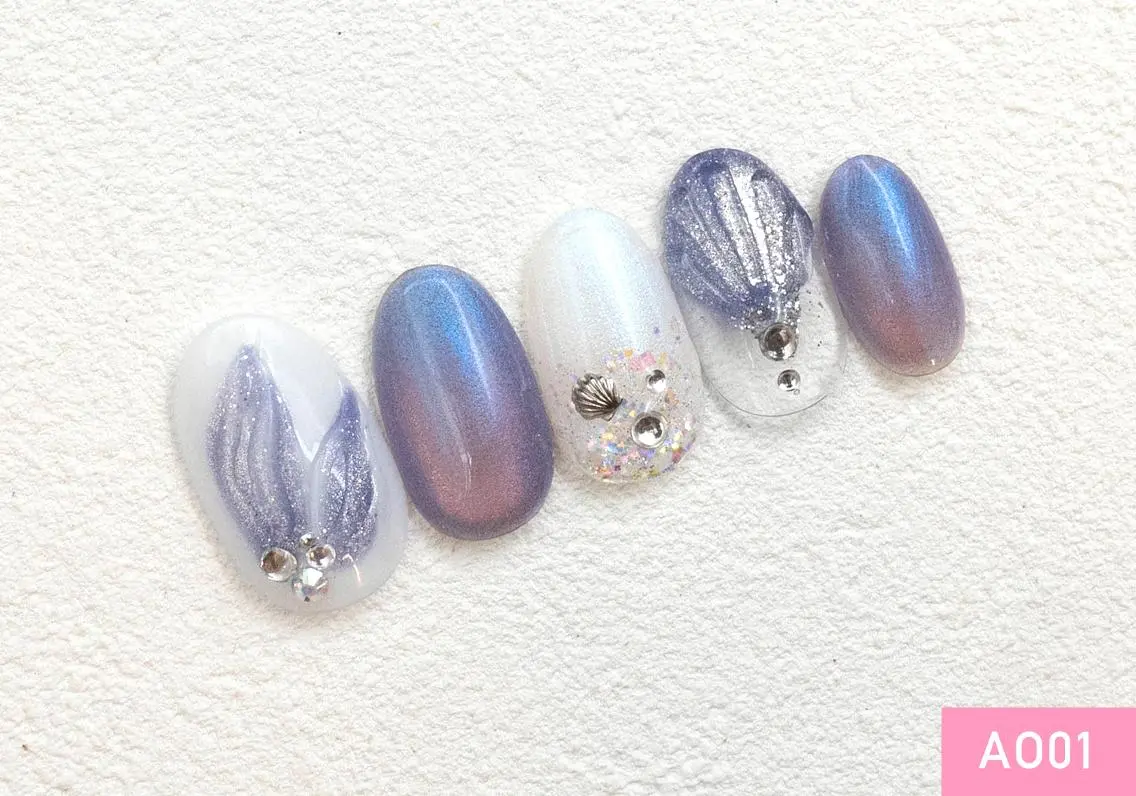 ネイル ゴールド 新橋🍬 Nailのネイルデザイン